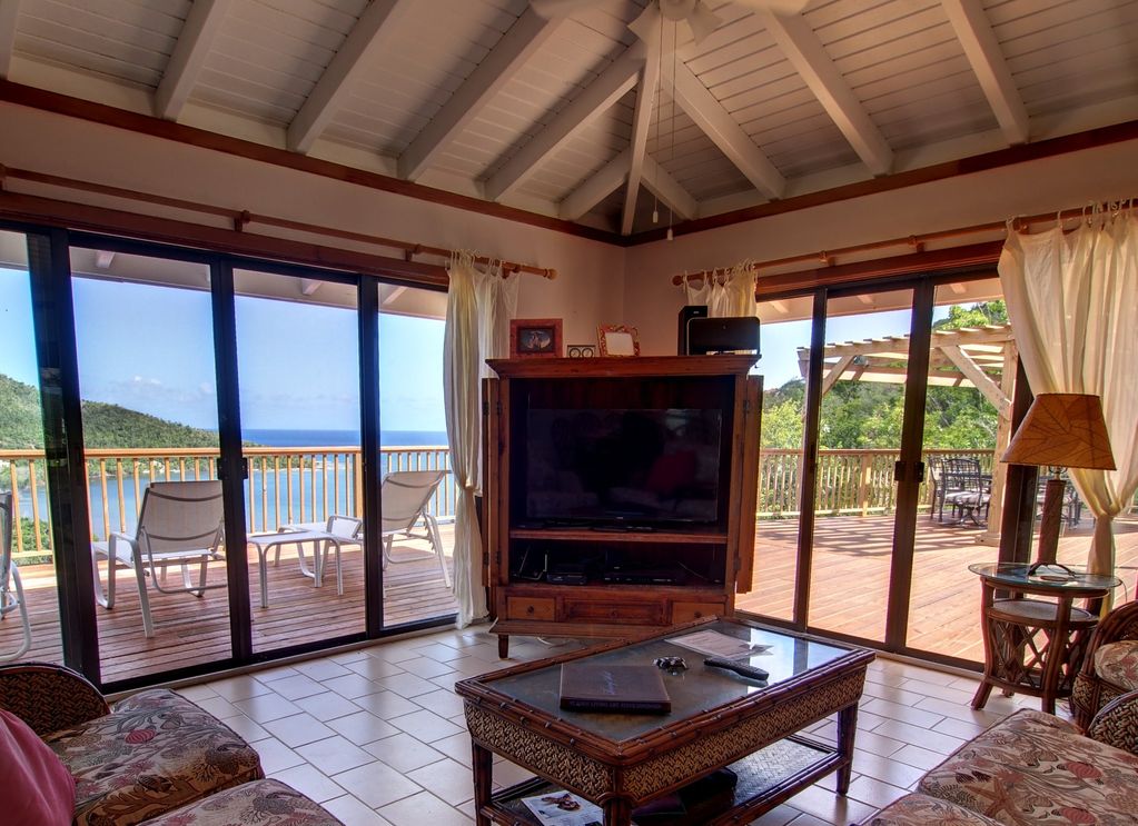 3 Bedroom Family Vacation Villa Rentals with Kitchen St John USVI